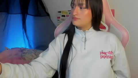 Snapshot of sarah_ramirez777 chatting on 12-27-24, 05:31 Sarah Ramirez online show from 12-27-24, 05:31