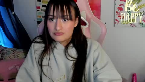 Snapshot of sarah_ramirez777 chatting on 12-31-24, 06:48 Sarah Ramirez online show from 12-31-24, 06:48