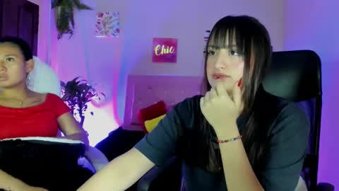 Snapshot of sarah_ramirez777 chatting on 01-14-25, 10:48 Sarah Ramirez online show from 01-14-25, 10:48
