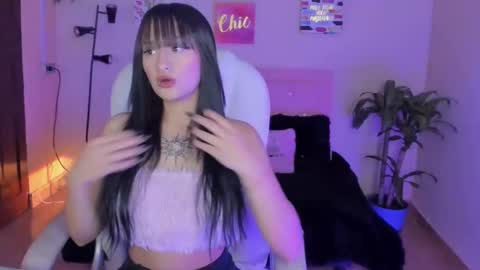 Snapshot of sarah_ramirez777 chatting on 02-18-25, 11:22 Sarah Ramirez online show from 02-18-25, 11:22