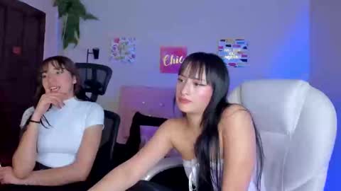 Snapshot of sarah_ramirez777 chatting on 02-22-25, 05:46 Sarah Ramirez online show from 02-22-25, 05:46