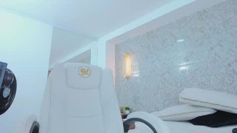 sarah online show from 09-30-25, 12:21