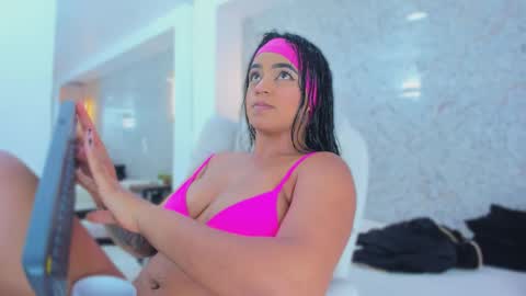 sarah online show from 10-18-25, 12:17