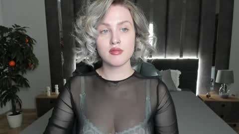 Sarah online show from 12-02-24, 04:09