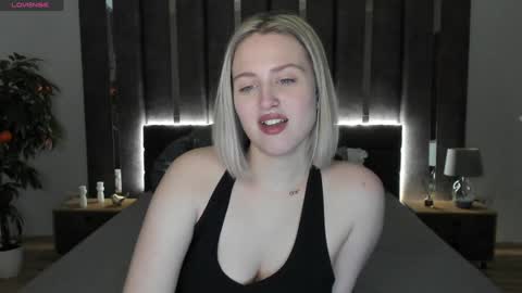 Sarah online show from 12-12-24, 04:15