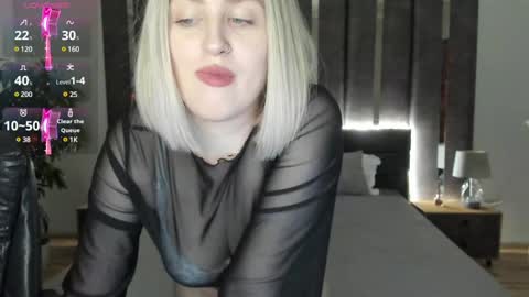 Sarah online show from 12-18-24, 01:15
