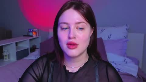 Sarah online show from 06-25-26, 10:47