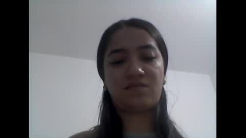 Sarah online show from 03-01-25, 01:43