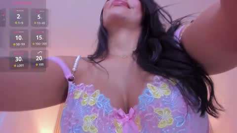 Snapshot of sarah_stonne_ chatting on 02-21-26, 08:43 Sarah online show from 02-21-26, 08:43