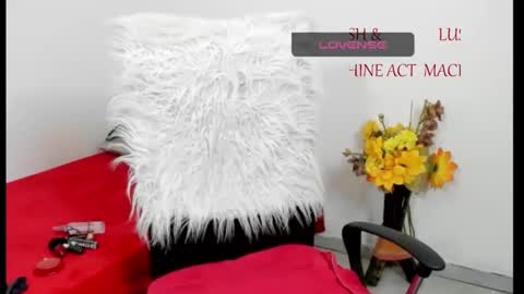 Sarah online show from 05-07-26, 10:42