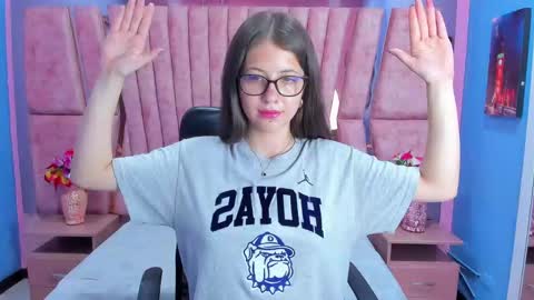 Sarah online show from 02-28-25, 05:04