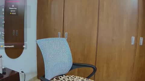 sarah_tailorr online show from 10-10-25, 12:20