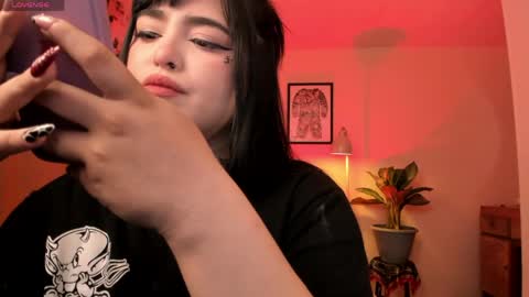   online show from 06-06-26, 07:13