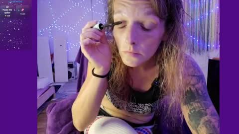 sarahdellisonn online show from 06-07-26, 07:28
