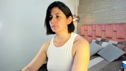 Sarah Deyvis online show from 03-08-25, 05:43