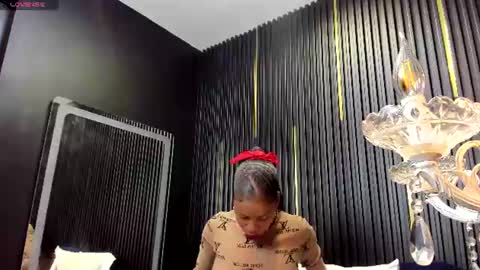 Sarahi pusey online show from 06-25-26, 02:21