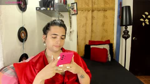  SARAHJEY     online show from 02-10-25, 03:21