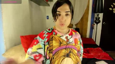  SARAHJEY     online show from 10-18-25, 04:30