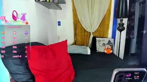 Snapshot of sarahjey chatting on 03-13-26, 05:47 SARAHJEY online show from 03-13-26, 05:47