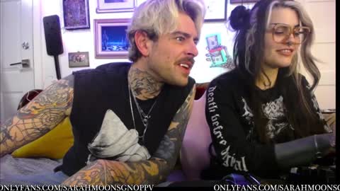 Snapshot of sarahmoonsg chatting on 02-04-25, 07:40 Sarah Moon online show from 02-04-25, 07:40