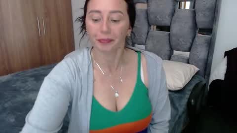 Lia online show from 12-06-24, 09:13