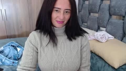 Lia online show from 03-05-25, 08:53