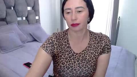 Lia online show from 09-08-25, 03:44