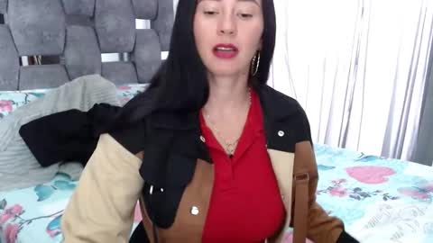 Lia online show from 09-26-25, 08:24