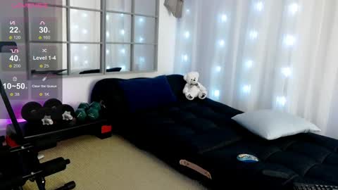 sarahraiynex online show from 06-07-26, 10:30