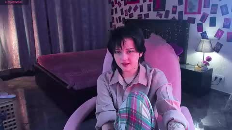 Snapshot of sarahshelby chatting on 02-08-26, 06:50 Sarah online show from 02-08-26, 06:50