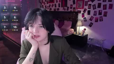 Sarah online show from 03-06-26, 10:34