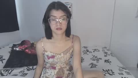 Sarah  online show from 09-23-25, 07:39