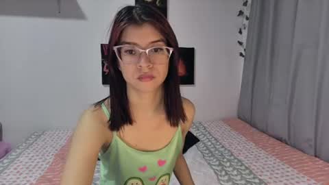 Sarah  online show from 06-30-26, 08:10