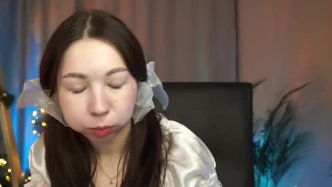 vacation 16-30 of november caucht me in insta online show from 12-24-24, 09:28