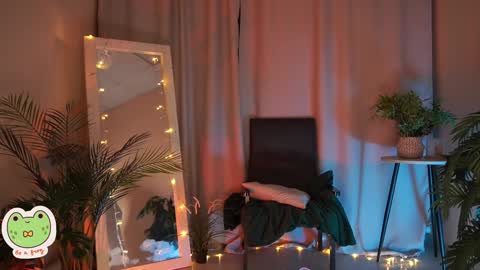 vacation 16-30 of november caucht me in insta online show from 01-15-25, 09:13