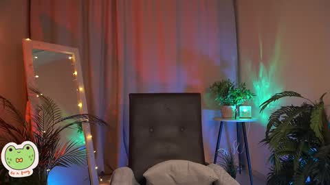 vacation 16-30 of november caucht me in insta online show from 01-29-25, 08:51