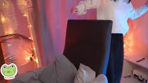 vacation 16-30 of november caucht me in insta online show from 03-03-25, 12:05