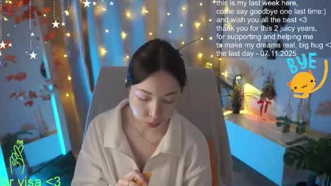 vacation 16-30 of november caucht me in insta online show from 11-04-25, 05:50