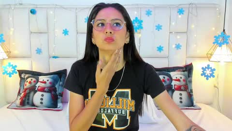 SARAH online show from 12-25-24, 11:11