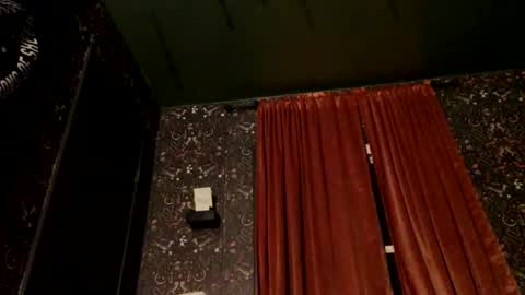 sarahsweetie17 online show from 10-13-25, 02:55