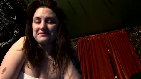sarahsweetie17 online show from 10-27-25, 10:08