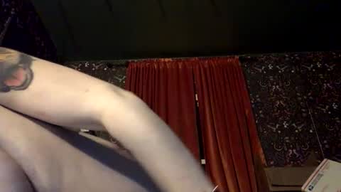 sarahsweetie17 online show from 10-31-25, 03:40