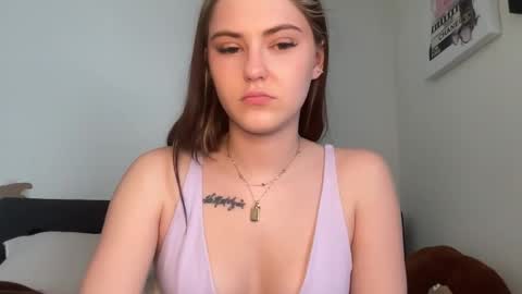 SarahxOliver online show from 02-02-26, 05:55