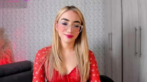 Sara jones   online show from 03-24-26, 11:26