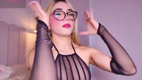 Sara jones   online show from 05-01-26, 11:15