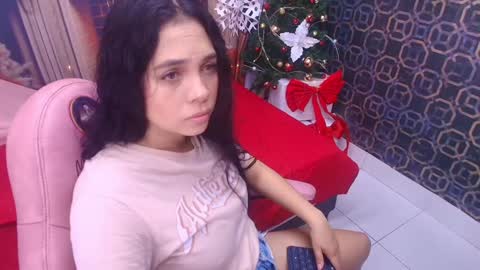Sara  online show from 12-29-24, 12:01