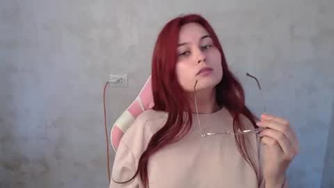 Sara online show from 06-10-26, 08:24