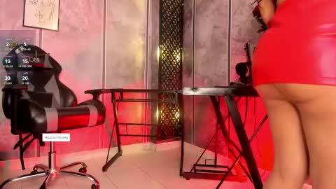 Snapshot of sarakush chatting on 10-23-25, 12:26 Sara online show from 10-23-25, 12:26