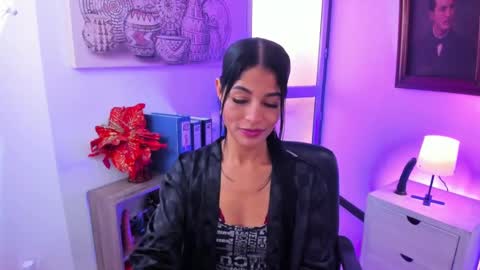 saralife69 online show from 01-11-25, 02:58