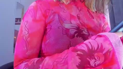 sara  online show from 12-15-24, 08:25